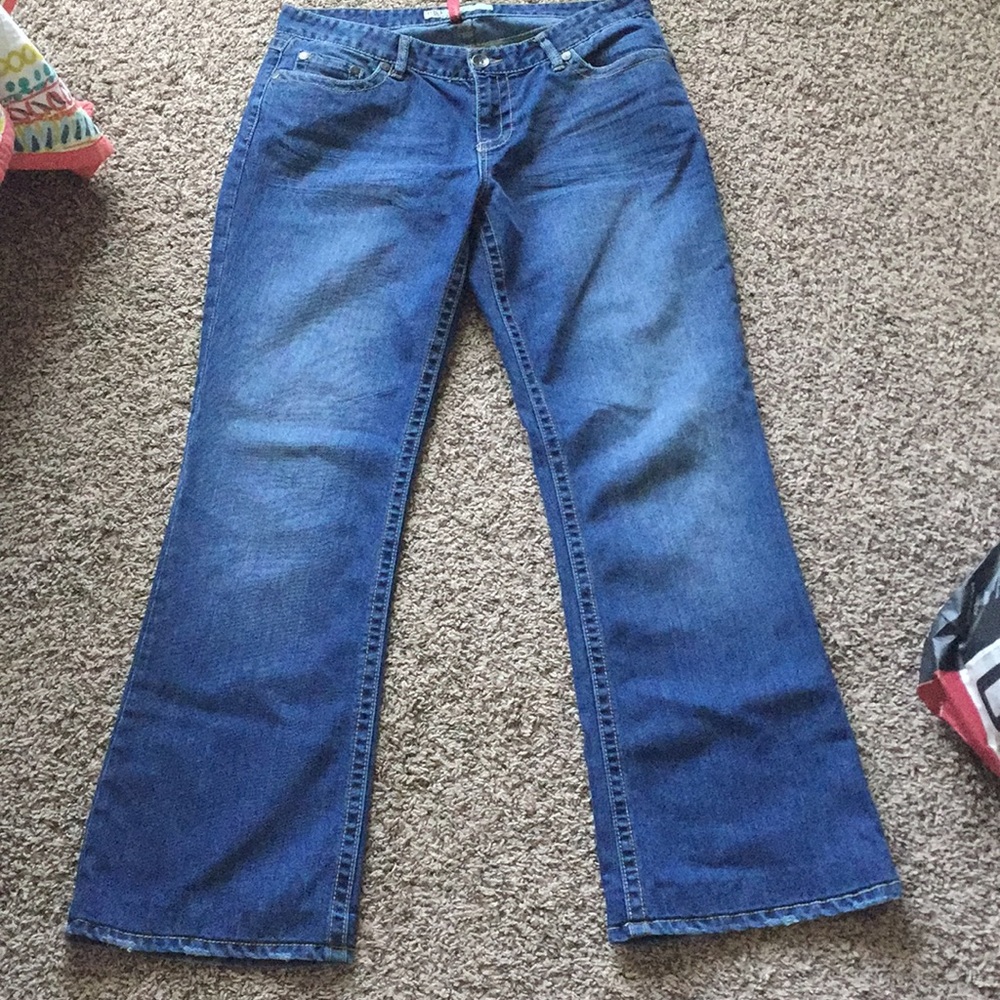 BKE jeans 32 x 35 1/2 bootcut jeans